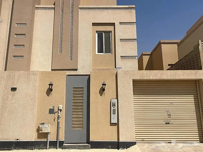 فله للإيجار بحي النرجس 11
