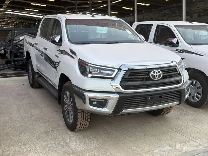 هايلكس GL2 ديزل دبل 4X4 سلق قير عادي موديل 2025 1