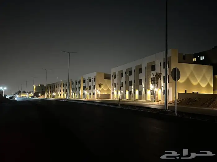 مشروع كامل للبيع في حي لبن 30 تاون هاوس 2