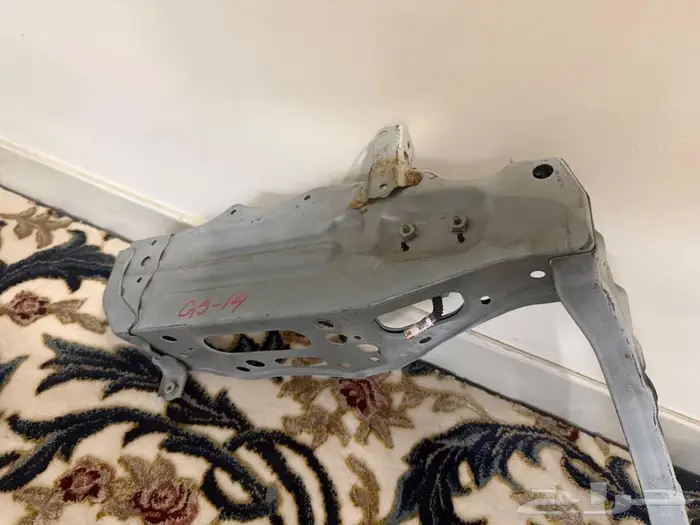 قطع غيار جسر اسطب اصلي لكزس GS 2016 للبيع 200 0