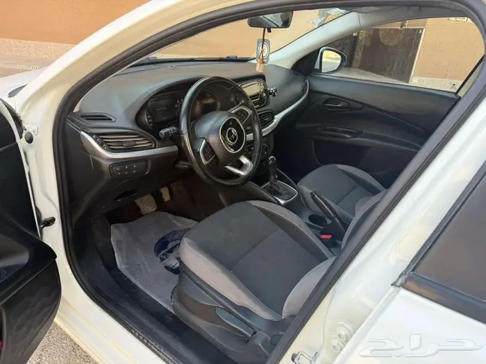 DODGE NEON-2018 GOOD CONDITION 1