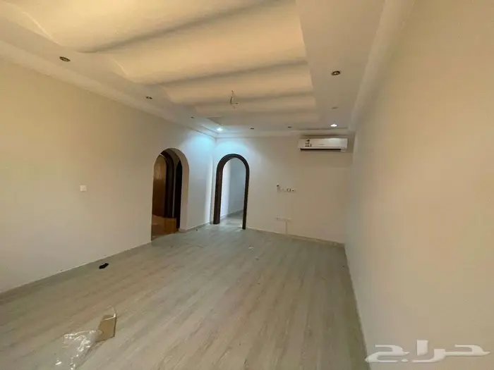 للايجار السنوي شقه فاخره ف جدة حي البساتين 4