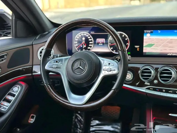 مرسيدس بنز S450 أسود 2020 عداد 80 ألف بحالة الوكالة. 48