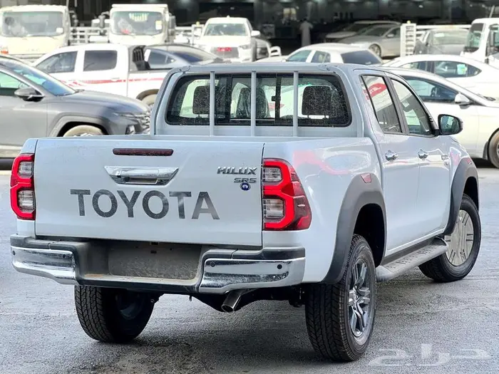 هايلوكس غمارتين TRD بنزين خليجي 2025 3