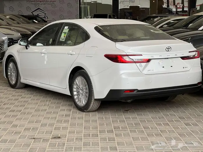 تويوتا كامري E-PLUS هايبرد 2025 كاش واقساط 3