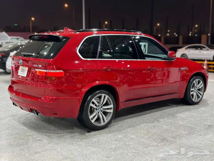 بي إم دبليو X5 M موديل 2010 2