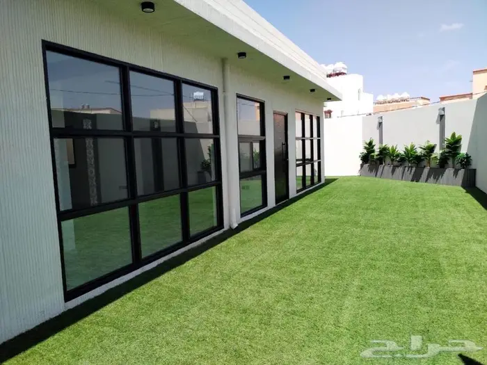 للبيع فيلا في حي الغدير   المحالة بأبها 18