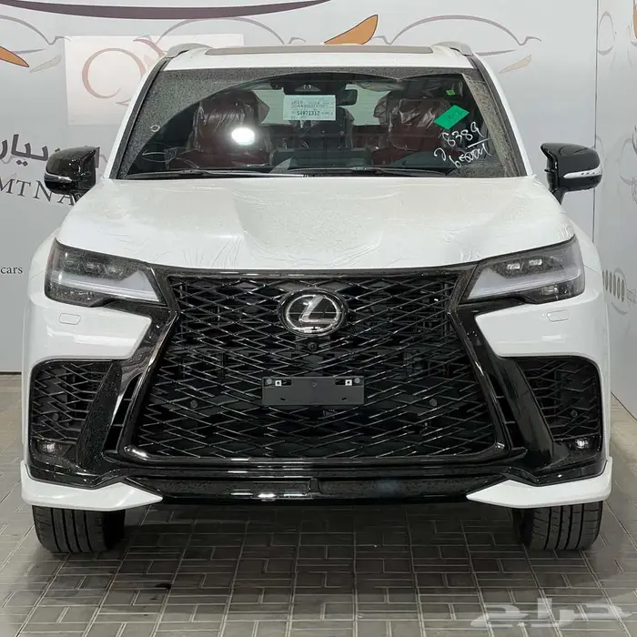 عرض خاص لكزس LX600 اف سبورت بنزي 2025 1