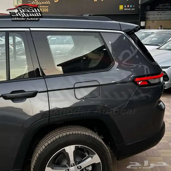 جراند شيروكي لميتد 2024 لدى شركة عبدالمجيد الخضر 4