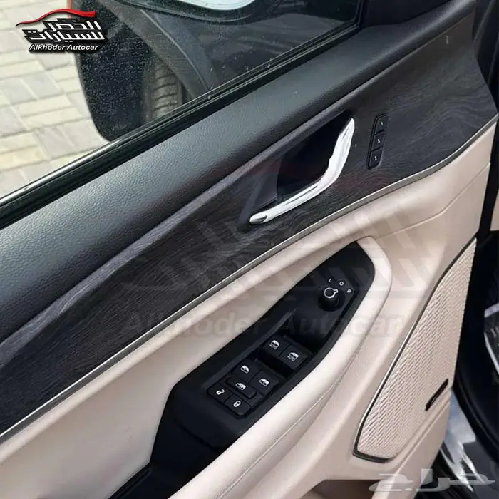 جراند شيروكي لميتد 2024 لدى شركة عبدالمجيد الخضر 13