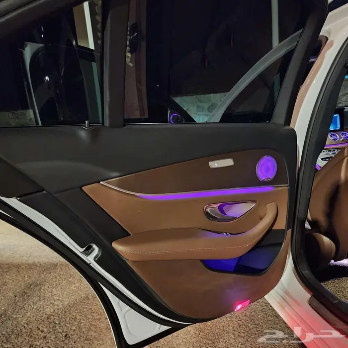 مرسدس بنز E300 2020 نظيفة جدا 7