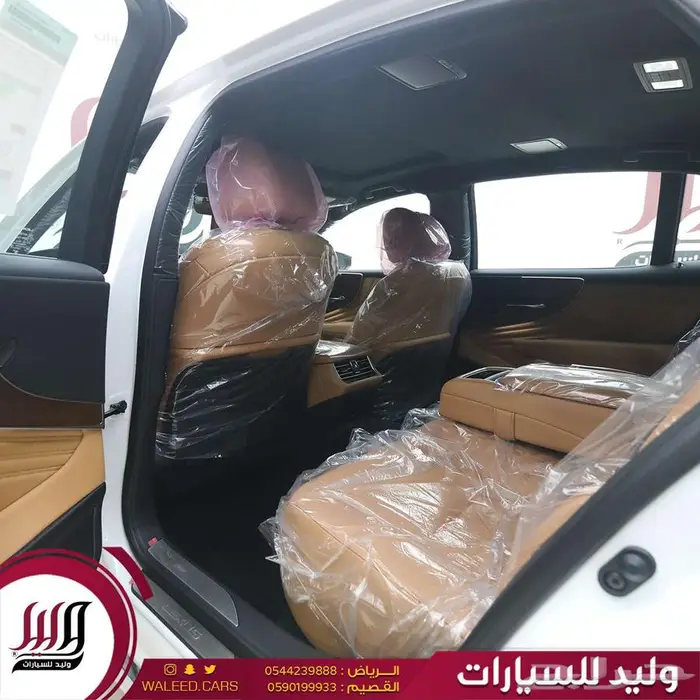لكزس LS 350 AA بنزين 2025 خليجي كويتي 9
