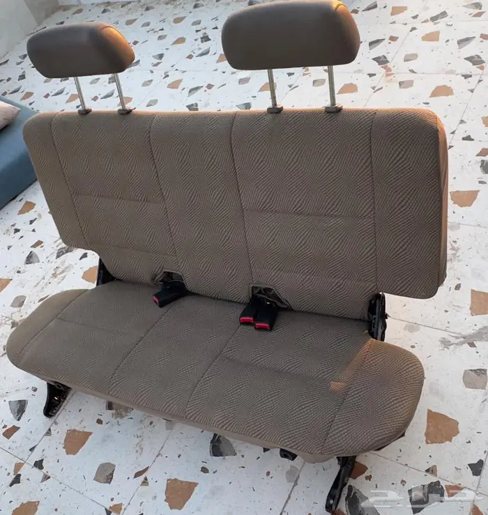 مرتبة خلفية جيب ربع 2