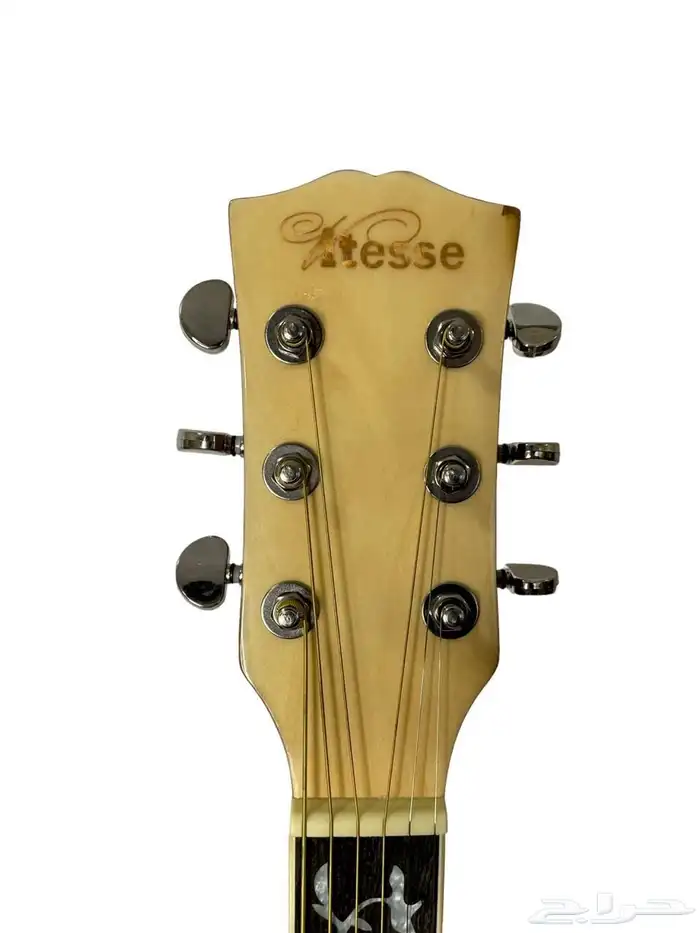 اعواد و جيتارات و كمان 17