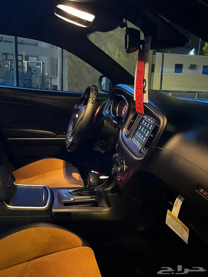 تشارجر SRT سكات باك 2022 14