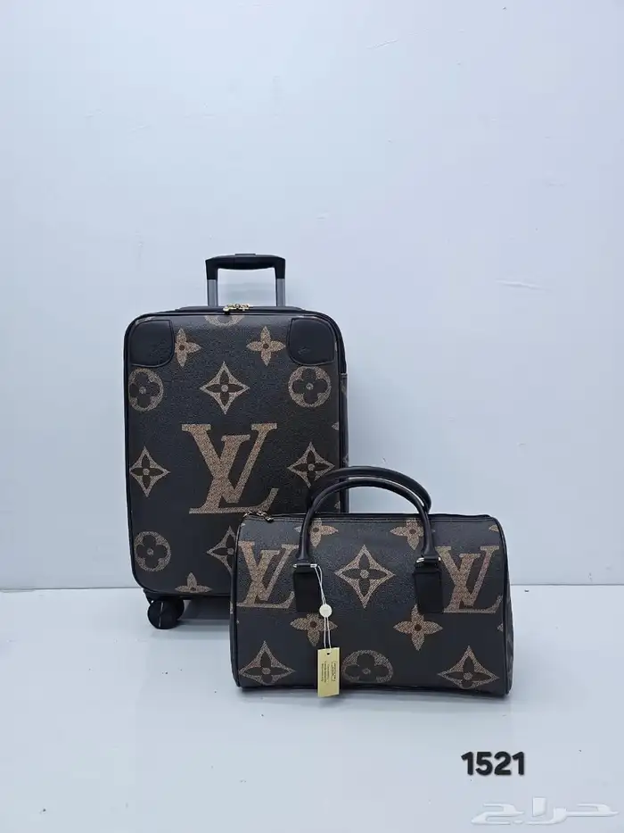 شنط سفر ماركات منوعه 10