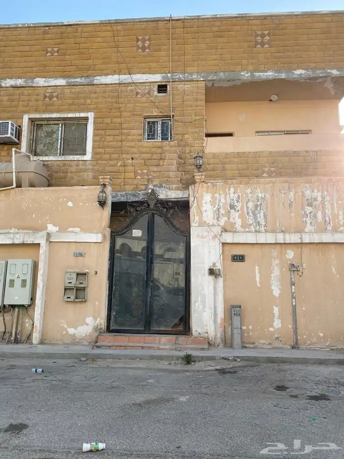 للبيع عمارة بالدمام حي القادسية 0