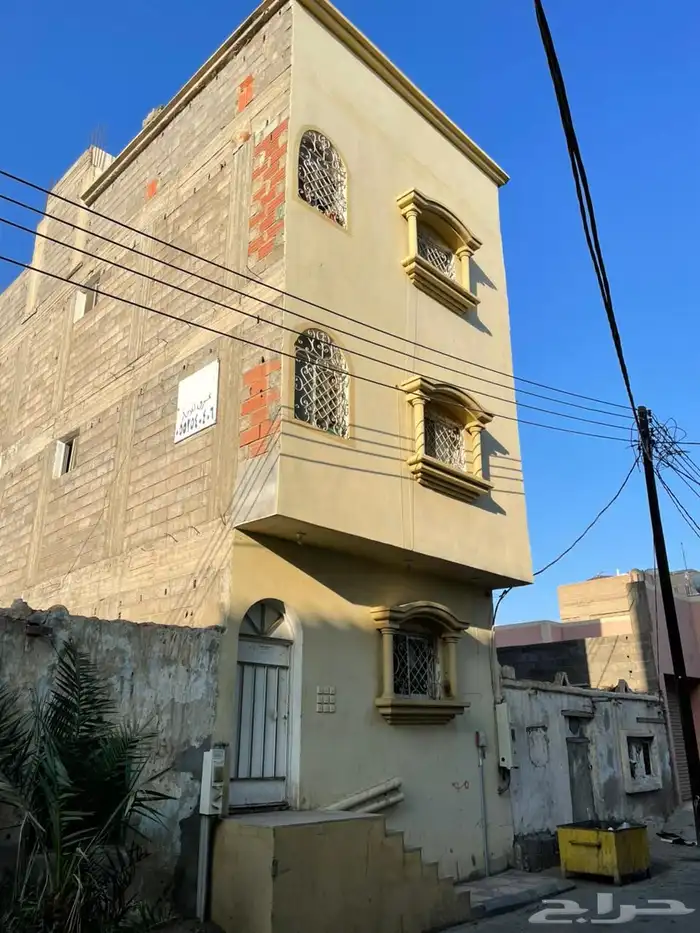 عمارة للبيع في خميس مشيط حي قمير 3