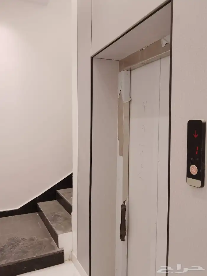 ادوار فاخره للبيع الرياض غصون الجنادريه 2