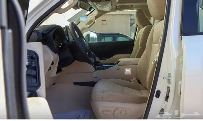 لاندكروزر L3 4