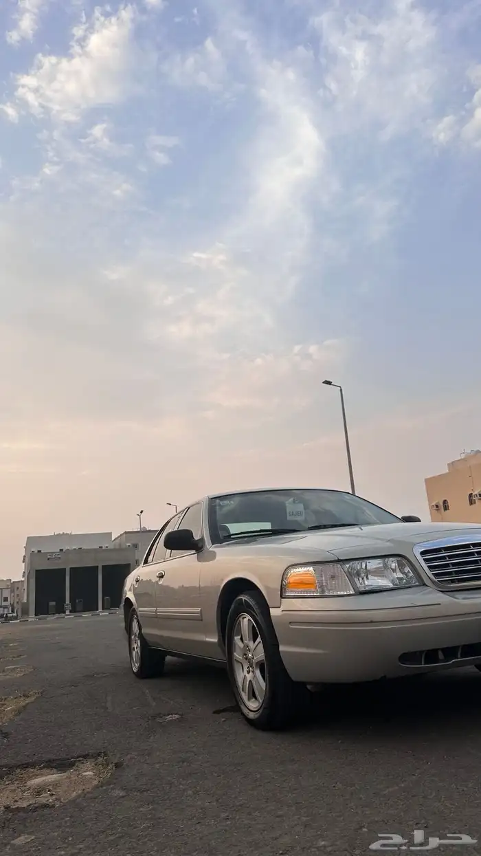 فورد فكتوريا سعودي 2011 3