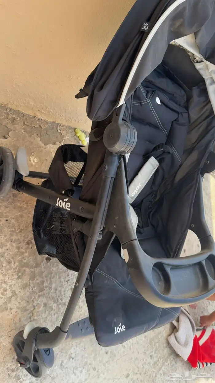 عربة اطفال للبيع 1