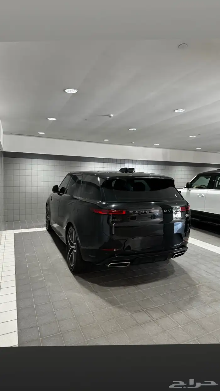 للبيع رنج روفر سبورت 2023 سعودي الناغي مالك اول من الشركة 4
