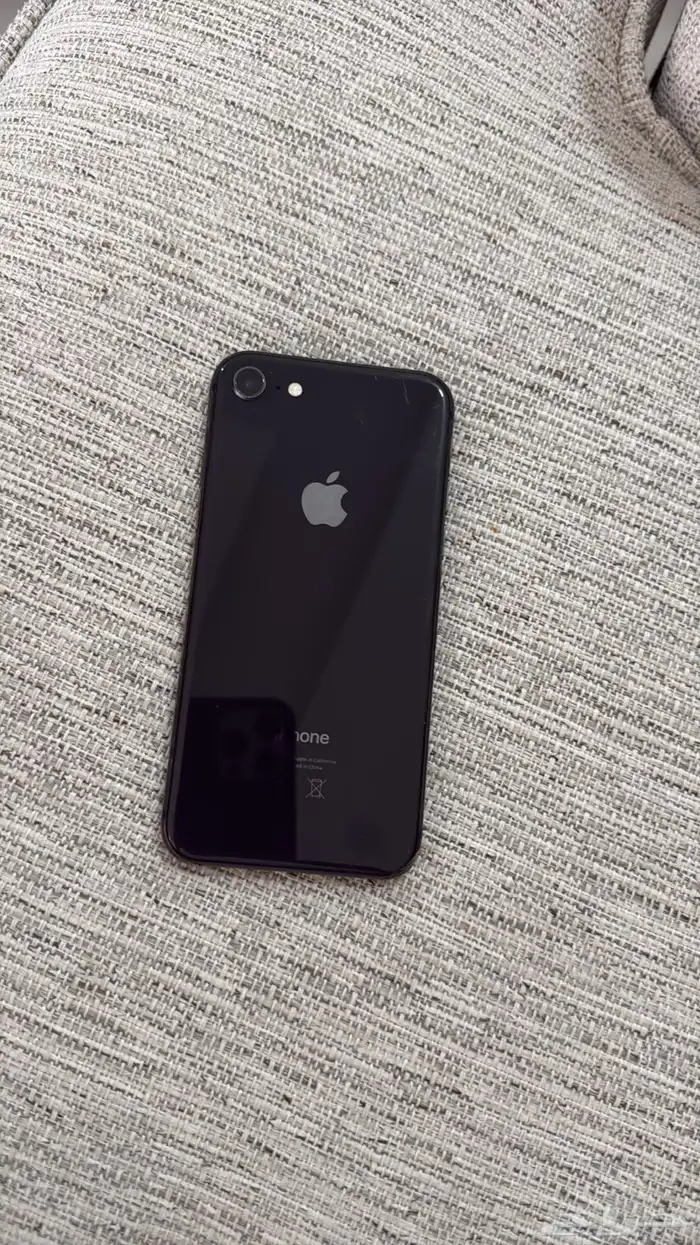 iPhone 8 like new 3
