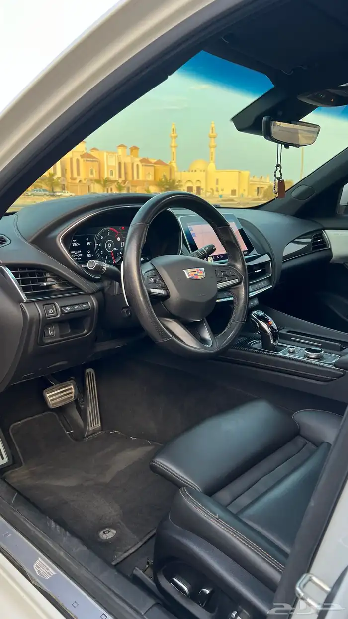 كاديلاك CT5 2022 18