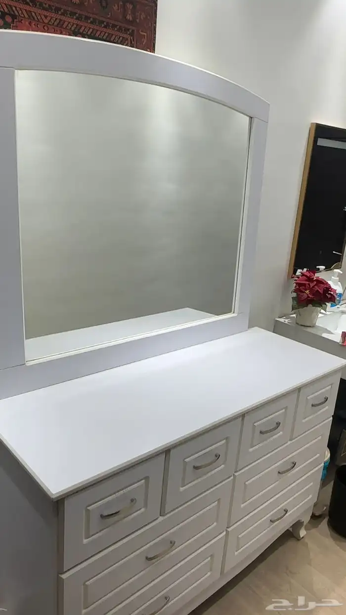 دولاب سرير مخاد 0