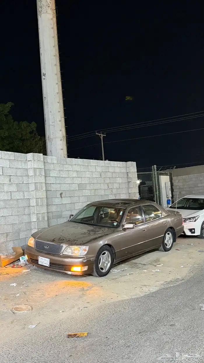 لكزس LS400 موديل 1998 5