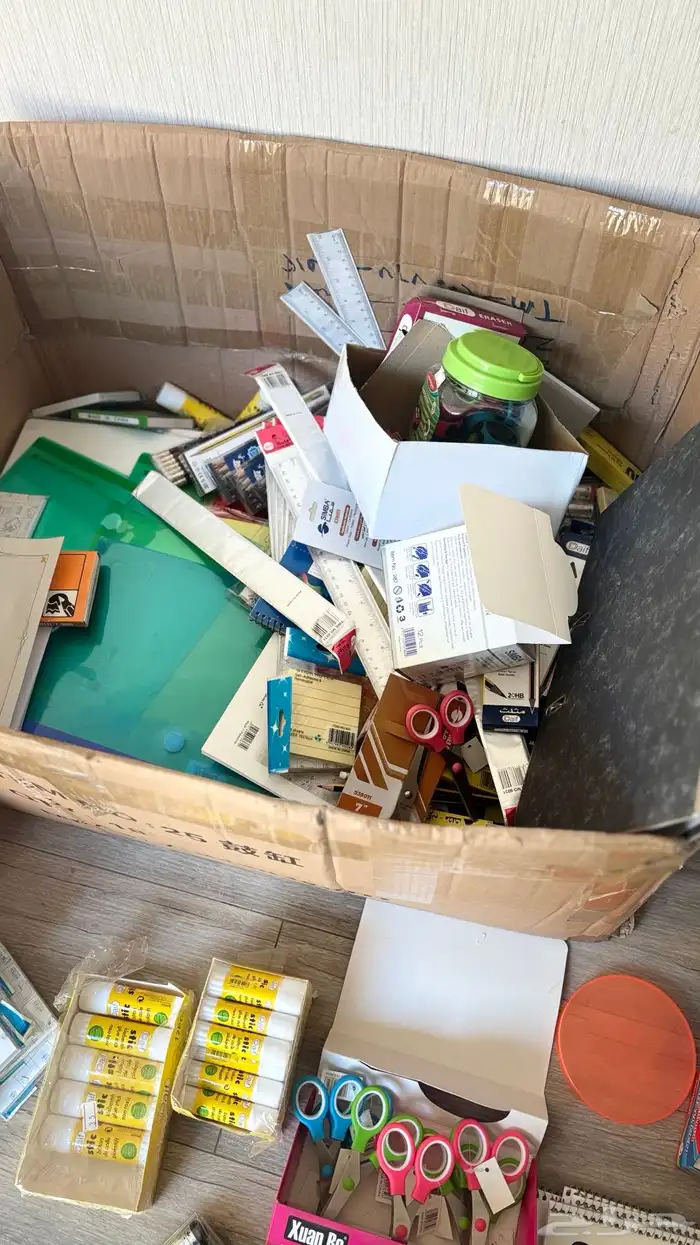 مستلزمات قرطاسيه للبيع 5