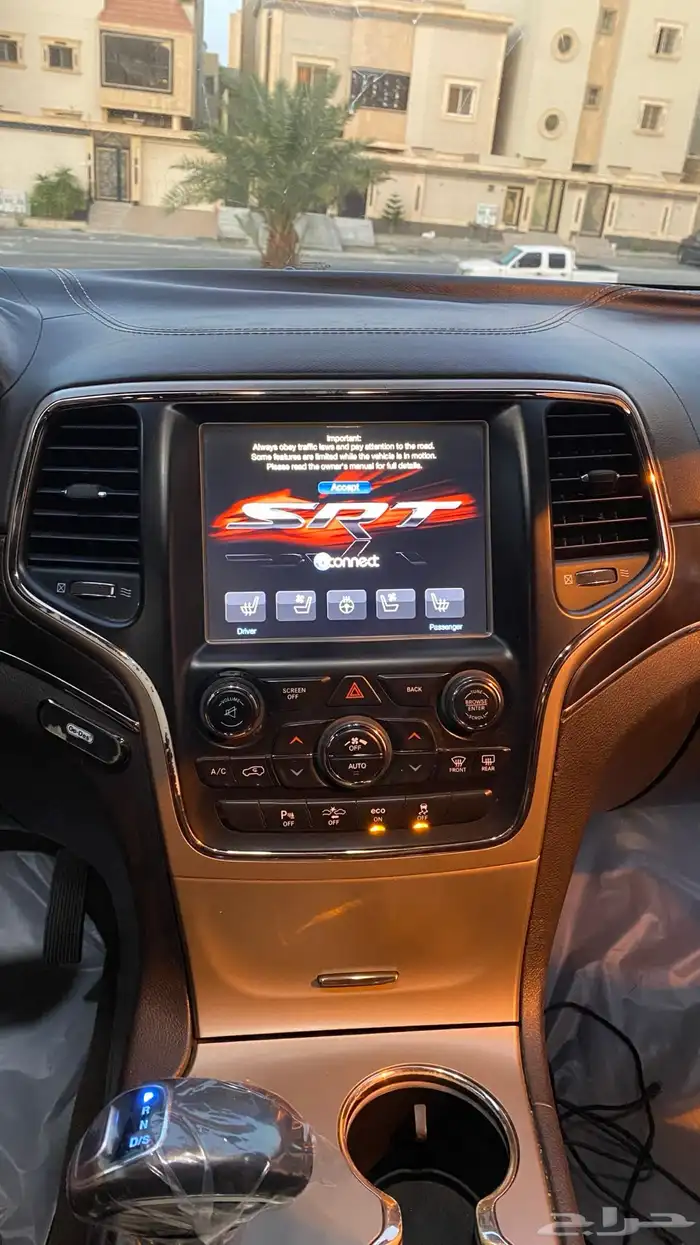 جييب قراند شروكي سميت 13