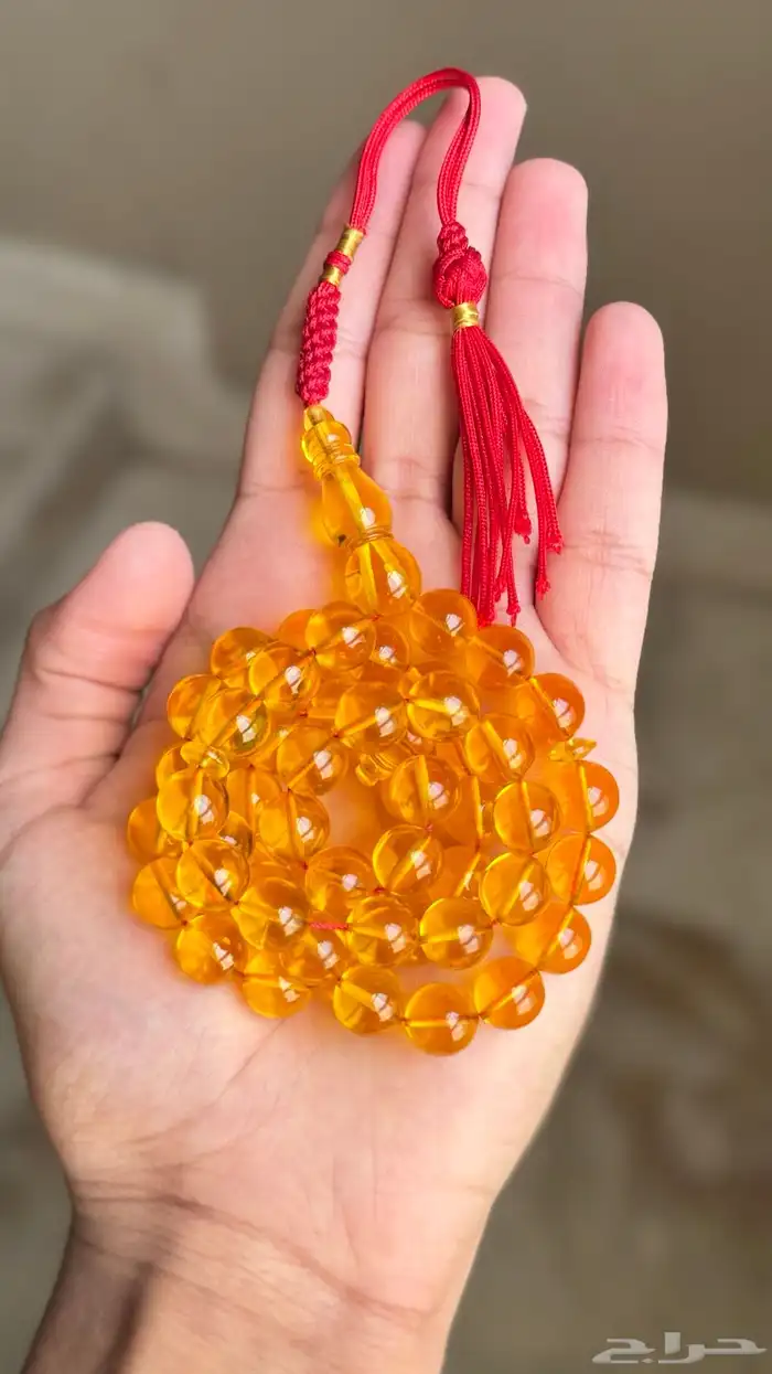 مستكة شفاف ( شبيه الكهرمان) 0