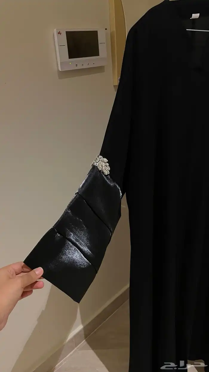 عبايه من الكويت لم تلبس جديده 1
