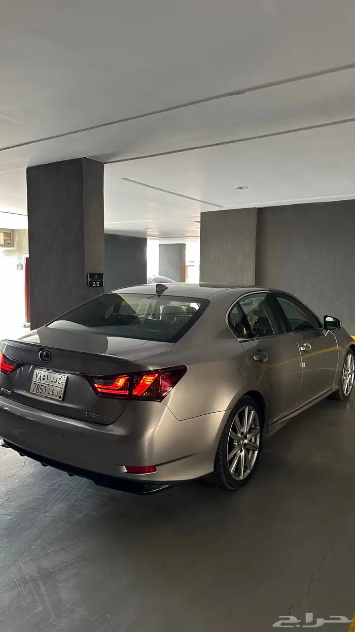 لكزس GS2015 نظيفة 13