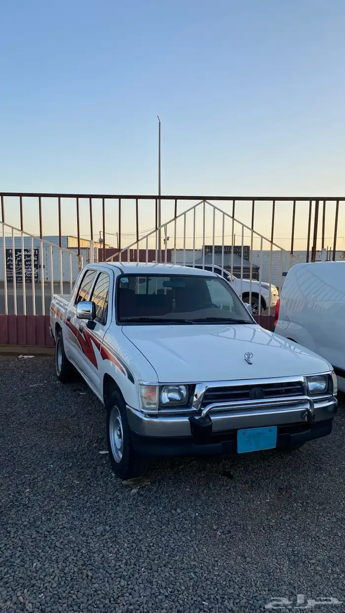 هايلوكس للبيع 2001 ديزل 1