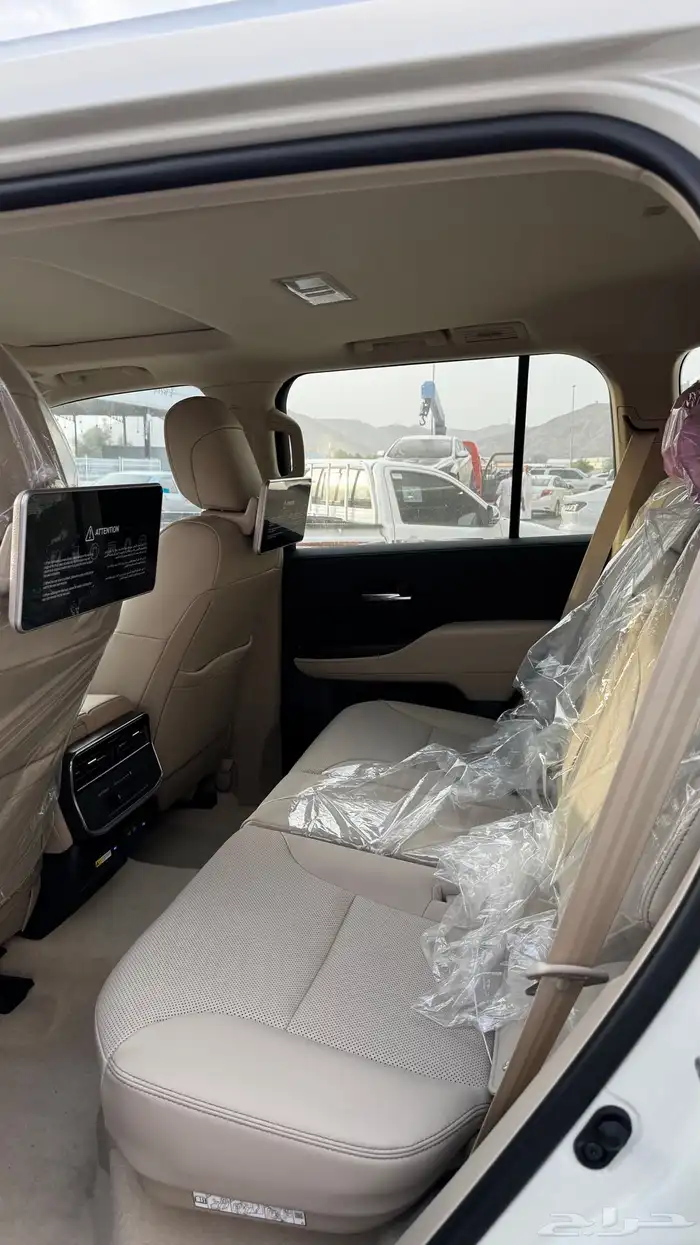 لاندكروزر GXR فل ابواب شفط بريمي 2025 - 332.000 16