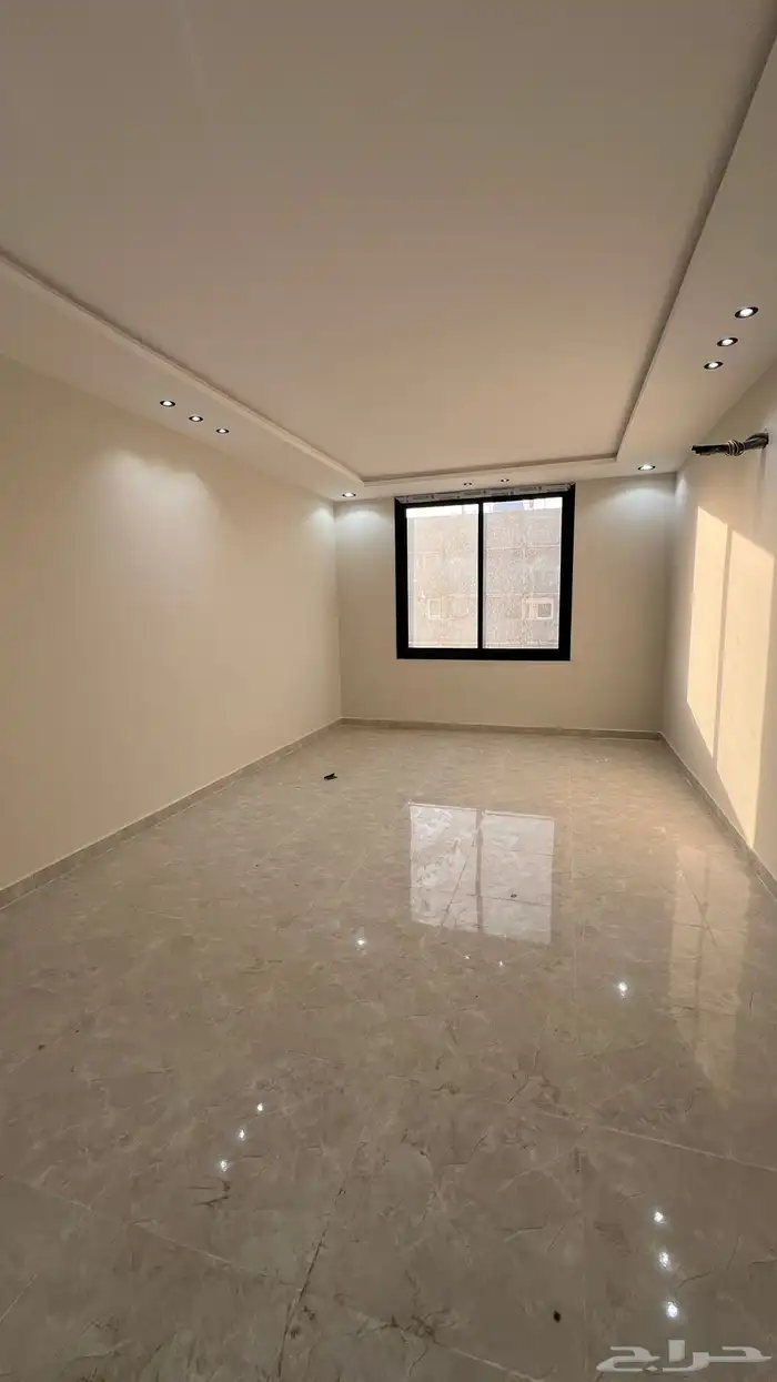 فيلا للبيع في ولي العهد 3 6