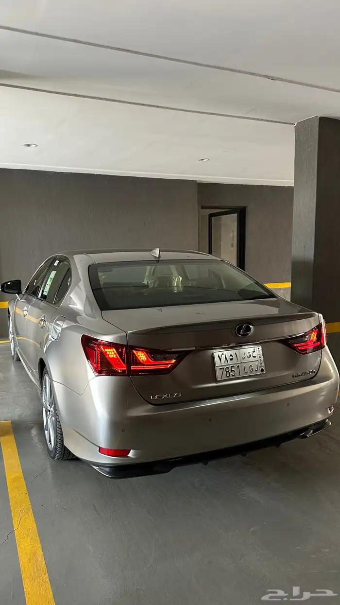 لكزس GS2015 نظيفة 15