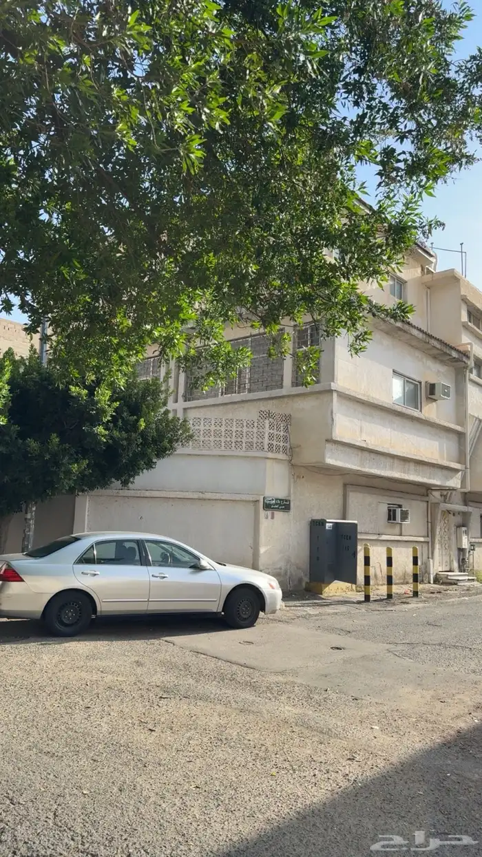 عمارة للبيع المساحة 551 2
