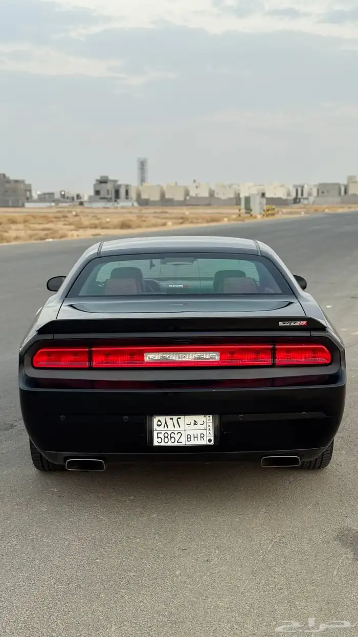 تشالنجر srt قير عادي 13
