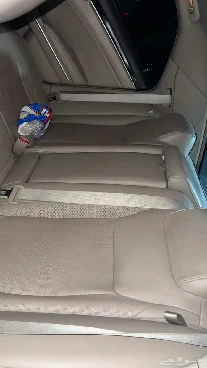 للبيع داخلية كرايزلر نظيفة جدا 99 2