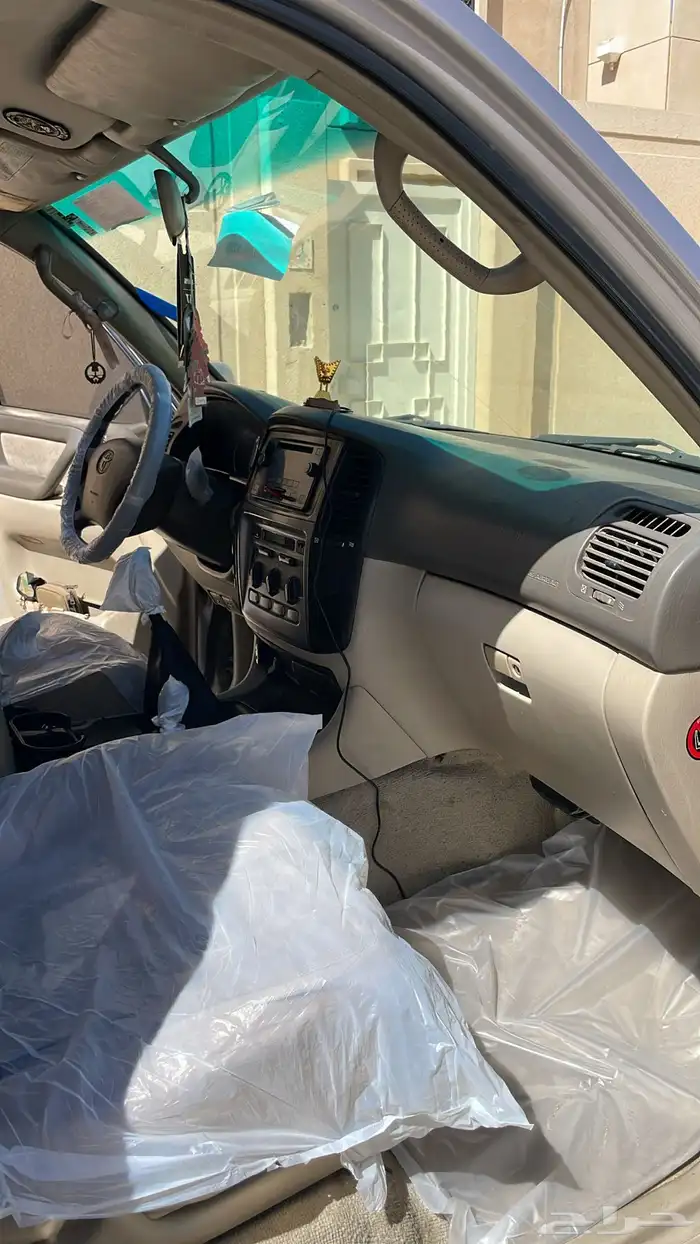 لاند كروزر 19