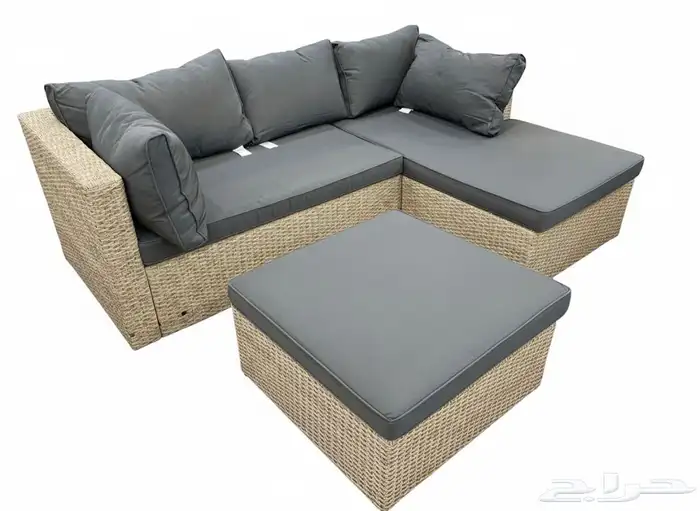 جلسة خارجية مكون من مقعدين ثنائيين و مقعد مفرد بوف 2