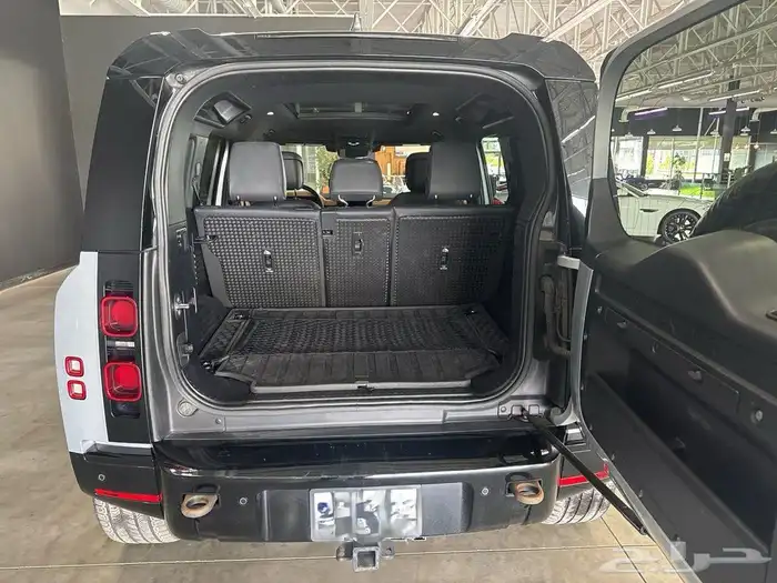 ارخص وأجمل 2023 ديفندر P400 X Dynamic SE وبسعر مميز 13