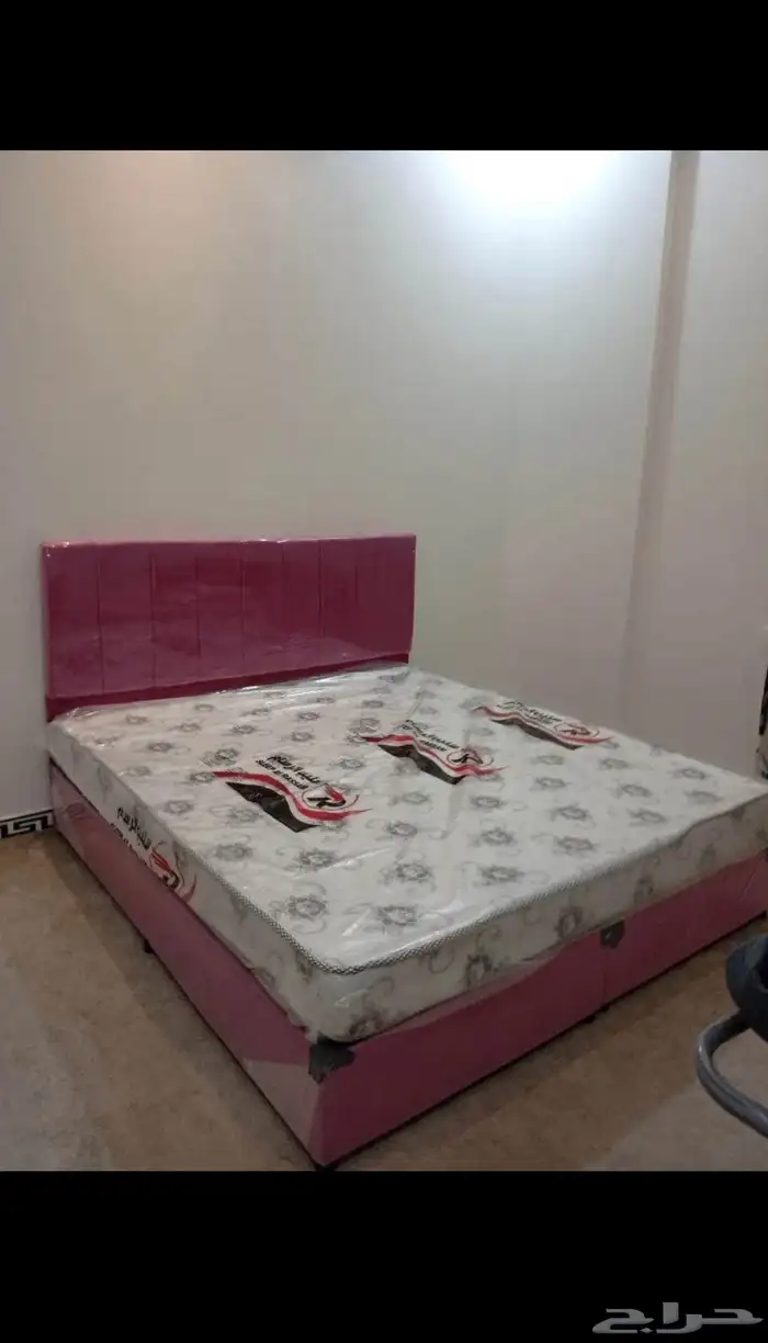 سرير نفرين  دولاب درفتين  تسريحة 3 درجه موجود 2