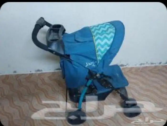 عربة أطفال من سنتربوينت استعمال خفيف شبه جديد نظيف على شرط 2