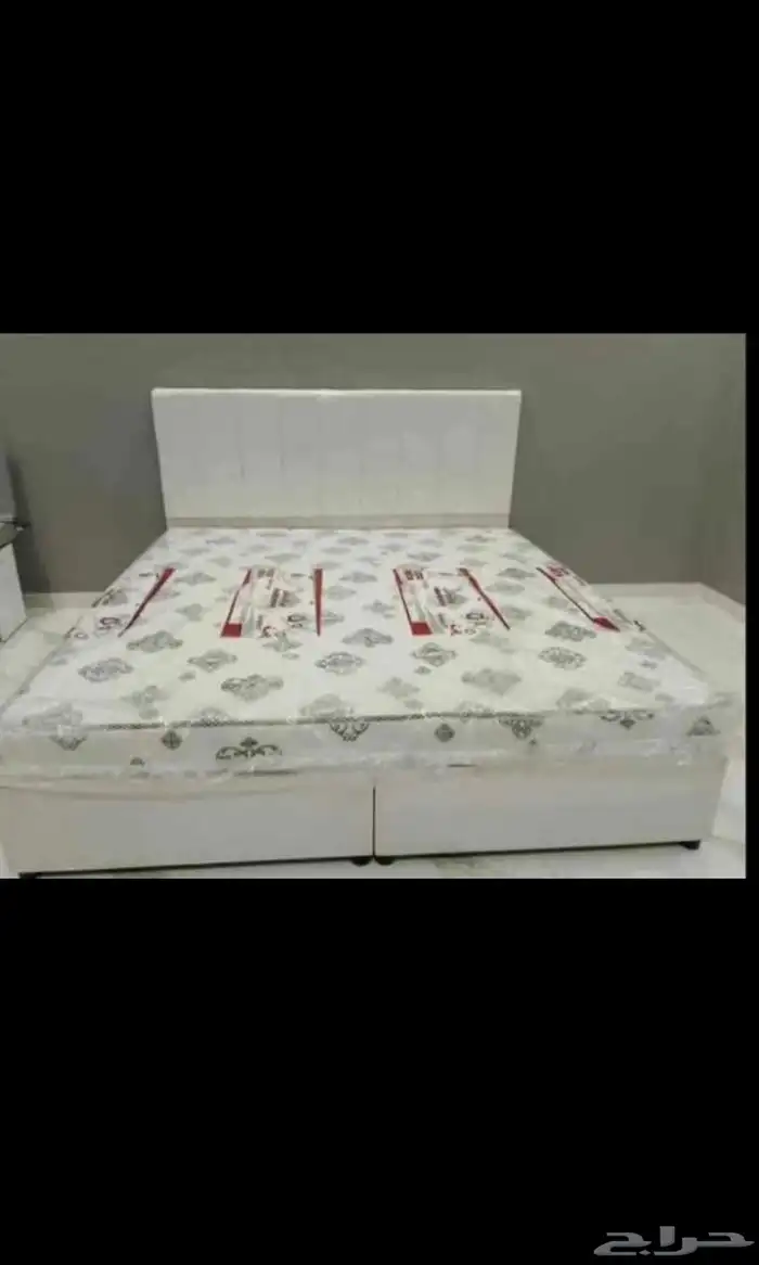 سرير نفرين  دولاب درفتين  تسريحة 3 درجه موجود 1
