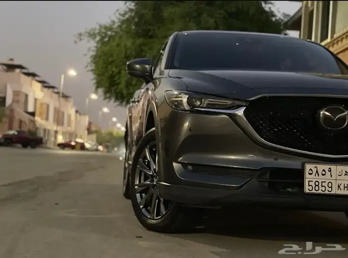 مازدا SIGNATURE Cx5 اعلى فئة ممشى قليل 20